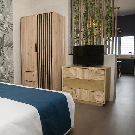 Bed & Breakfast 18 Luxury Bari