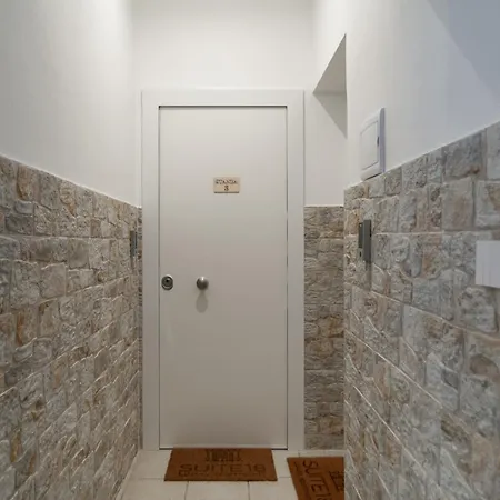 Bed & Breakfast 18 Luxury Bari