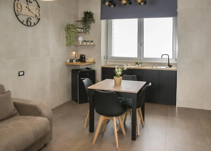 18 Luxury Bari