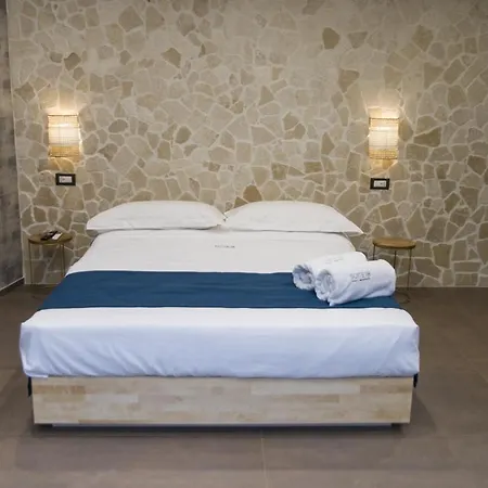 18 Luxury Μπάρι