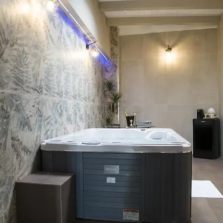 18 Luxury Bed & Breakfast