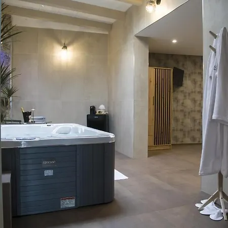18 Luxury