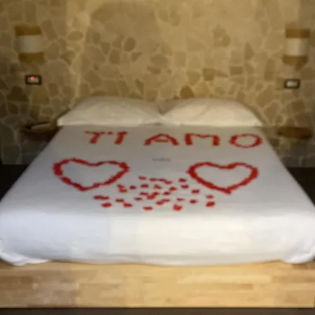 18 Luxury * Bari